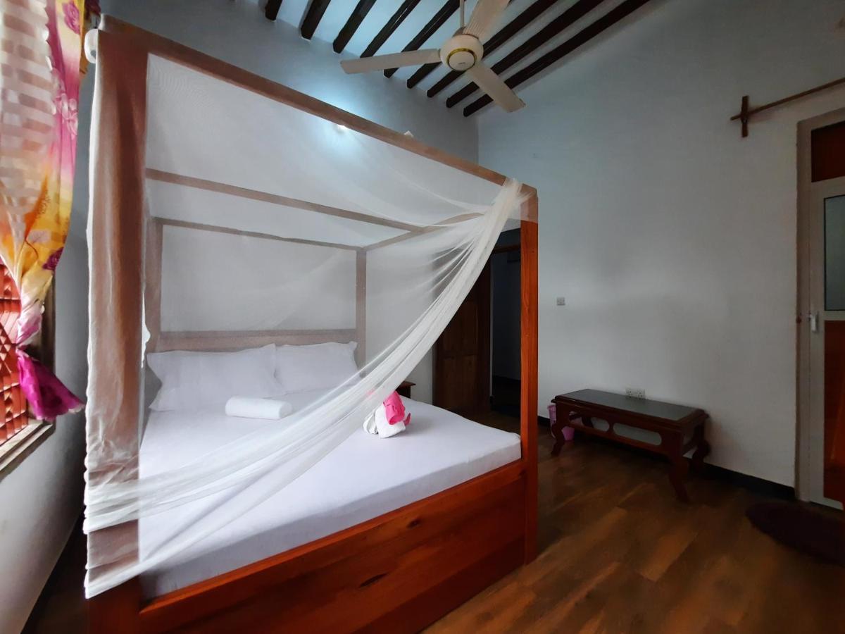 Kajificheni House Bed and Breakfast Nungwi Exteriör bild