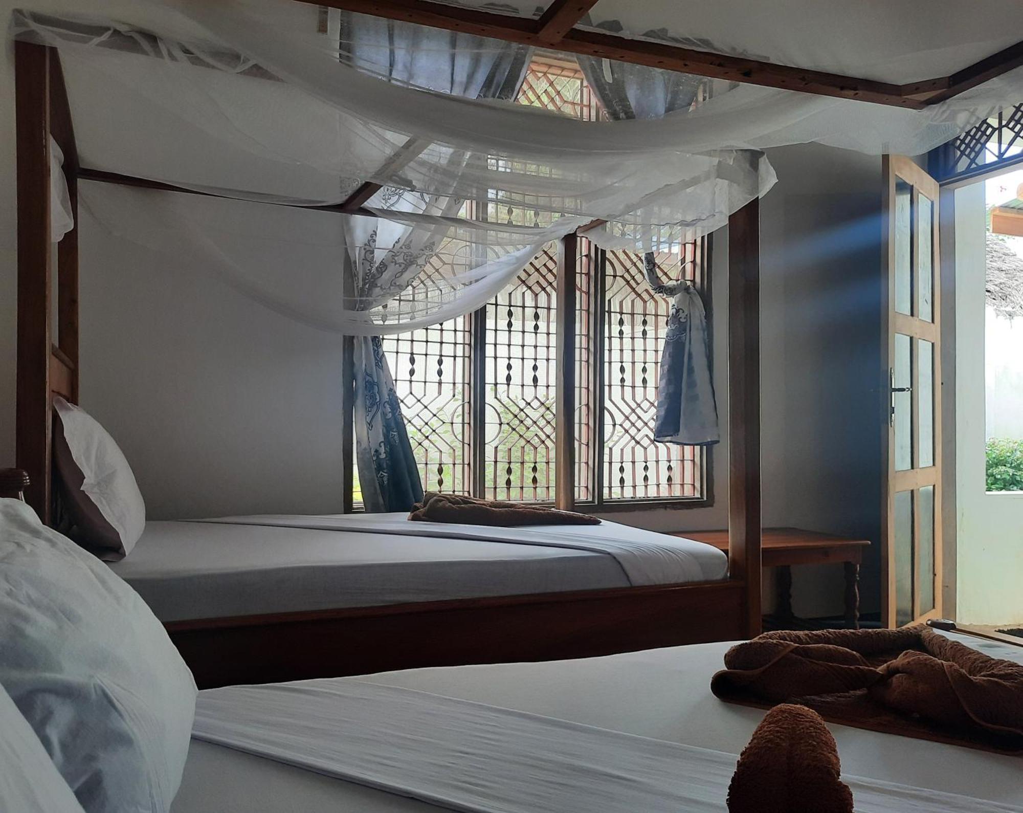 Kajificheni House Bed and Breakfast Nungwi Exteriör bild
