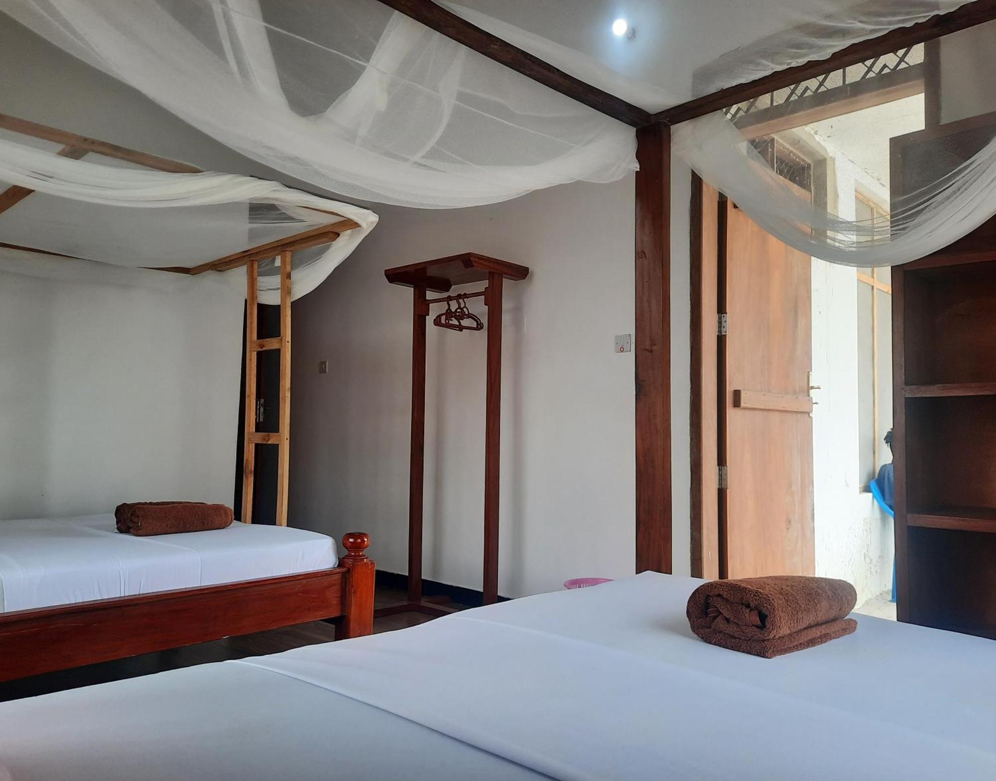 Kajificheni House Bed and Breakfast Nungwi Exteriör bild